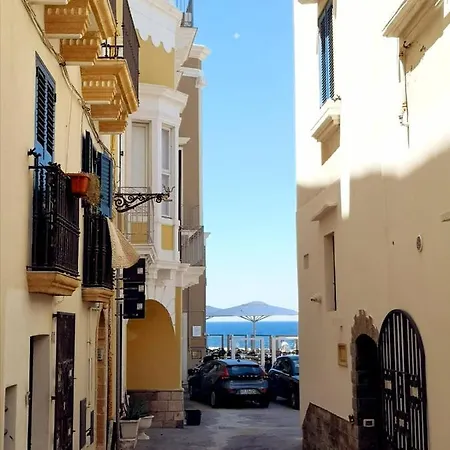 Dimora Nel Centro Storico Di 度假居 加利波利
