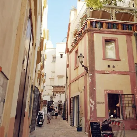 度假居 Dimora Nel Centro Storico Di *